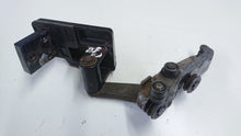 Cargar imagen en el visor de la galería, USED Sliding Side Door Centre Runner Roller Bearing Guide LEFT HAND DRIVE ONLY!