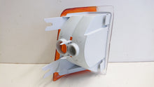 Cargar imagen en el visor de la galería, New Front Passenger Side N/S Indicator / Side Light 1980 - 1989