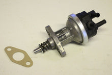 Cargar imagen en el visor de la galería, NEW Fuel Pump for 1.7L 1721cc Petrol Engines