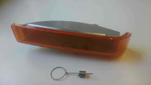 Charger l'image dans la galerie, NEW FRONT LEFT N/S Indicator Light 89-01