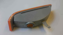 Charger l'image dans la galerie, NEW FRONT LEFT N/S Indicator Light 89-01