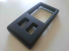 Cargar imagen en el visor de la galería, USED Dashboard Trim Switch Panel Cover 80-94