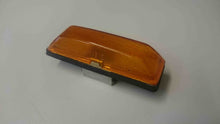 Cargar imagen en el visor de la galería, Side Reapeater Indicator Light LEFT / RIGHT USED 1980 - 2001