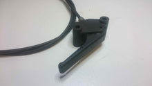 Cargar imagen en el visor de la galería, USED Bonnet Release Cable 1989 - 2001