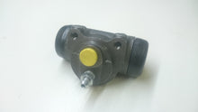 Load image into Gallery viewer, NEW REAR Brake Wheel Cylinder - 23.81mm Bore Size &#39;Bendix&#39; Type
