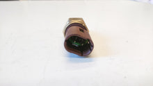 Afbeelding in Gallery-weergave laden, NEW Engine Water Coolant Temperature Sensor for 2.1D 2068cc Diesel Engines 1989 - 1998 (Please read description for fitment info)
