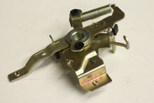 Lade das Bild in den Galerie-Viewer, NEW Rear Door Lock Inner Mechanism 1980 - 2001
