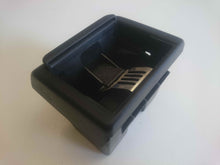 Afbeelding in Gallery-weergave laden, USED Ashtray Ash Tray compartment box 1980 - 1994
